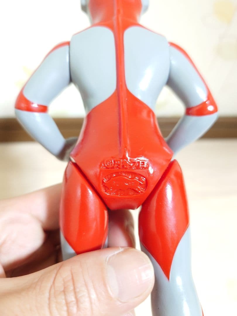 ブルマァク　ウルトラマン　レトログレー