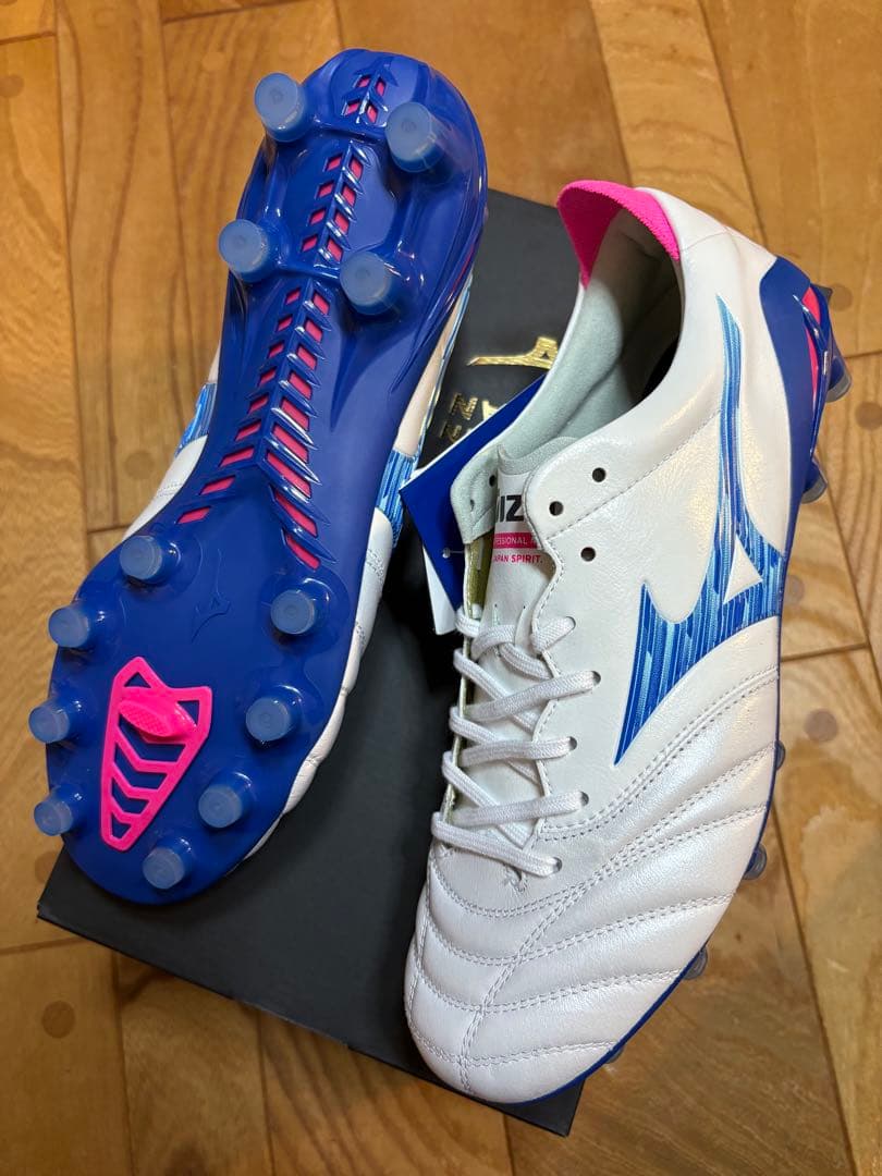 新品　超最新　限定カラー　ミズノ　モレリア ネオ4 JAPAN