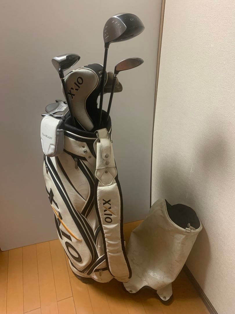 XXIO 11本 フルセット クラブセット キャディバック付き 送料無料