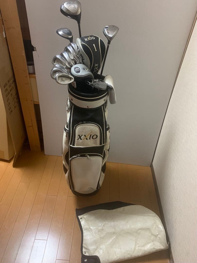 XXIO 11本 フルセット クラブセット キャディバック付き 送料無料