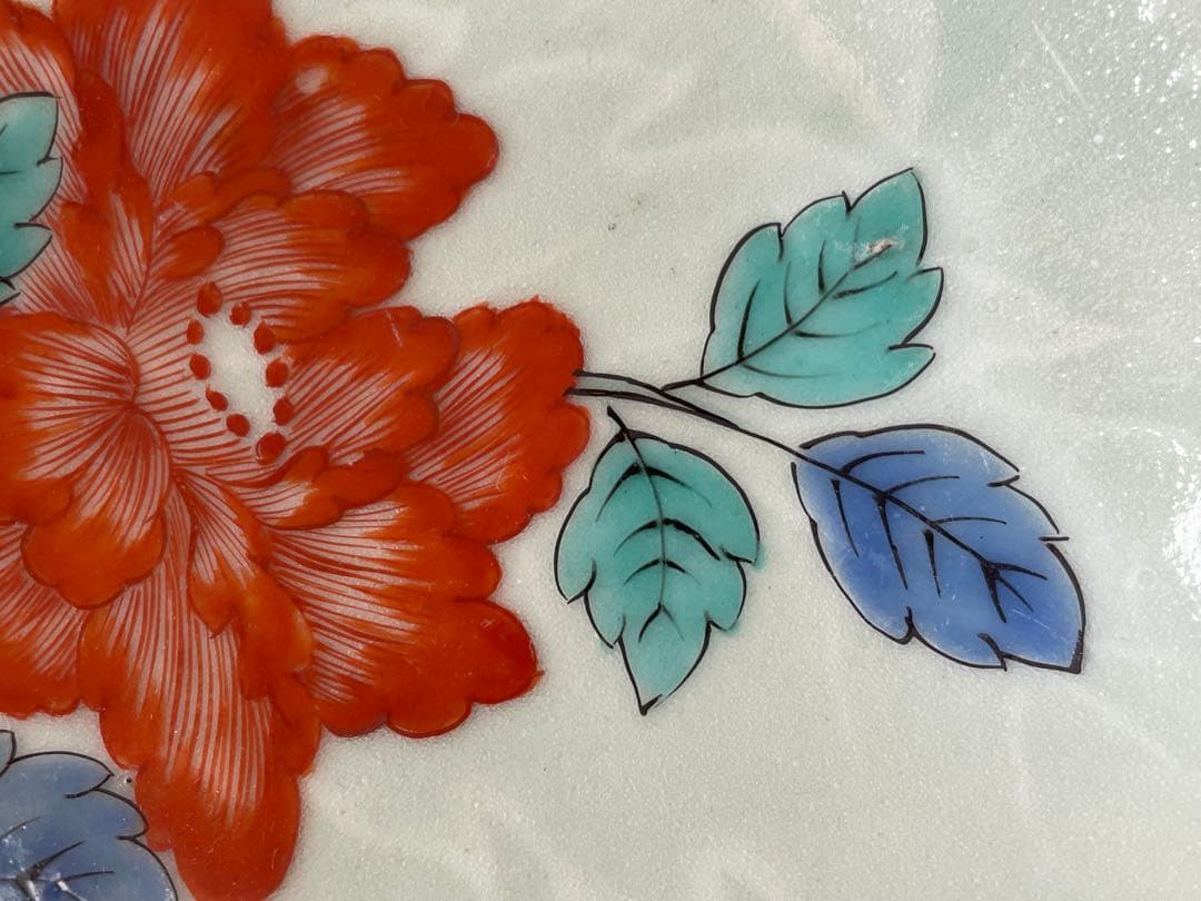 骨董　アンティーク　柿右衛門青磁色絵牡丹文変形皿　向付　皿　柿右衛門