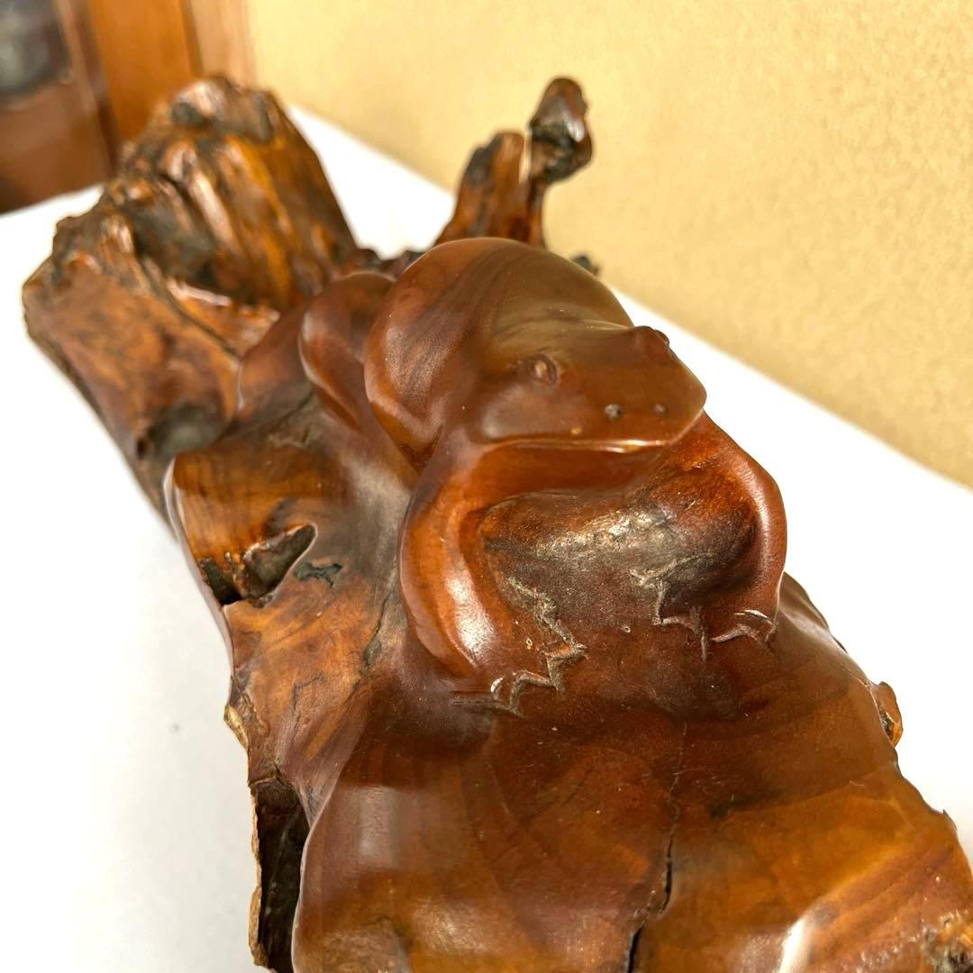 天然木　カエルの彫刻　流木　インテリア装飾　彫刻　美術品　骨董　幅60㎝　カエル