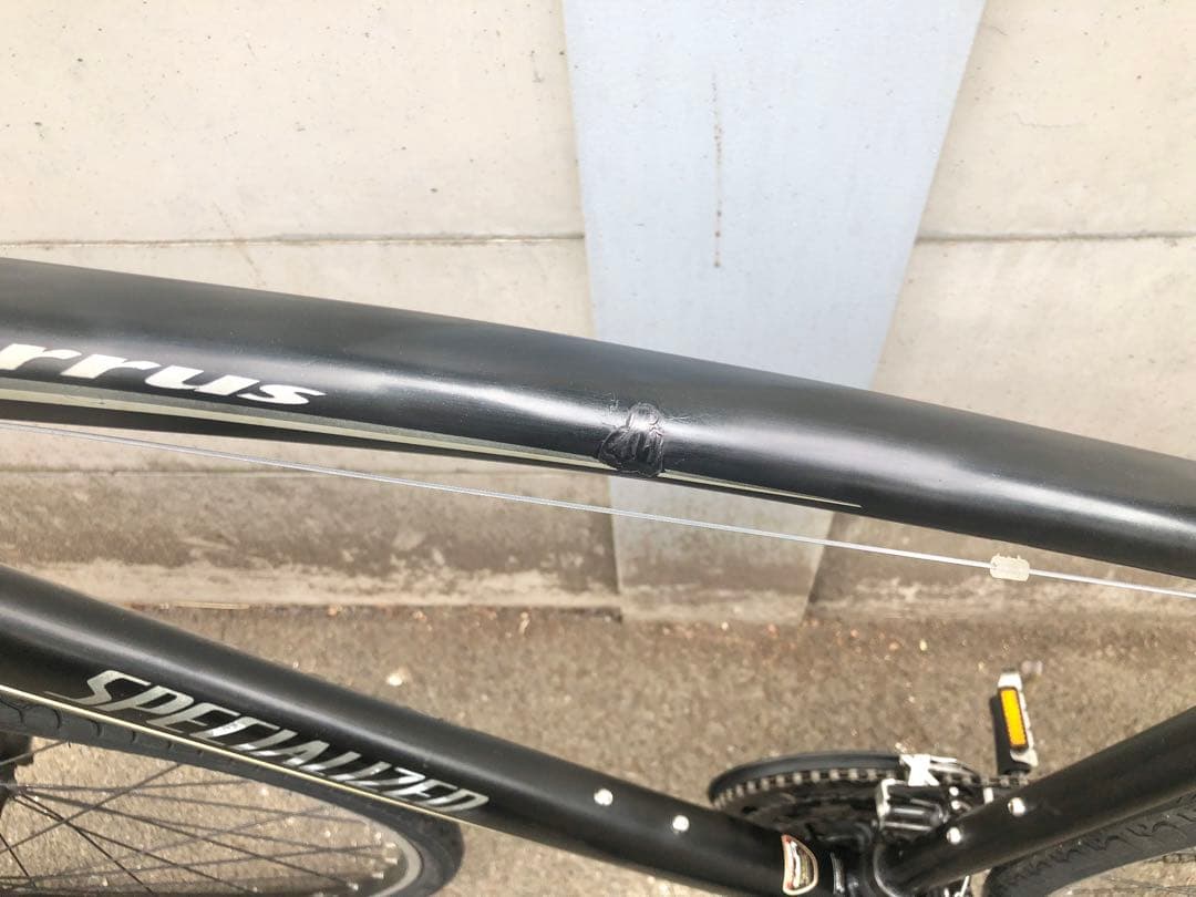 【1点傷だが極美品】スペシャライズド　シラス　24速　クロスバイク　CT570