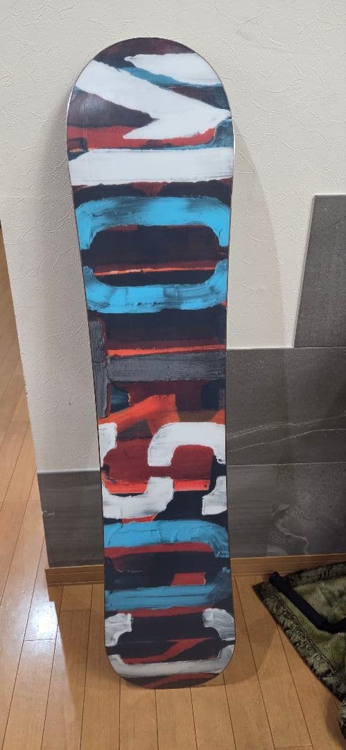 Burton custom small 125 flying-V ②