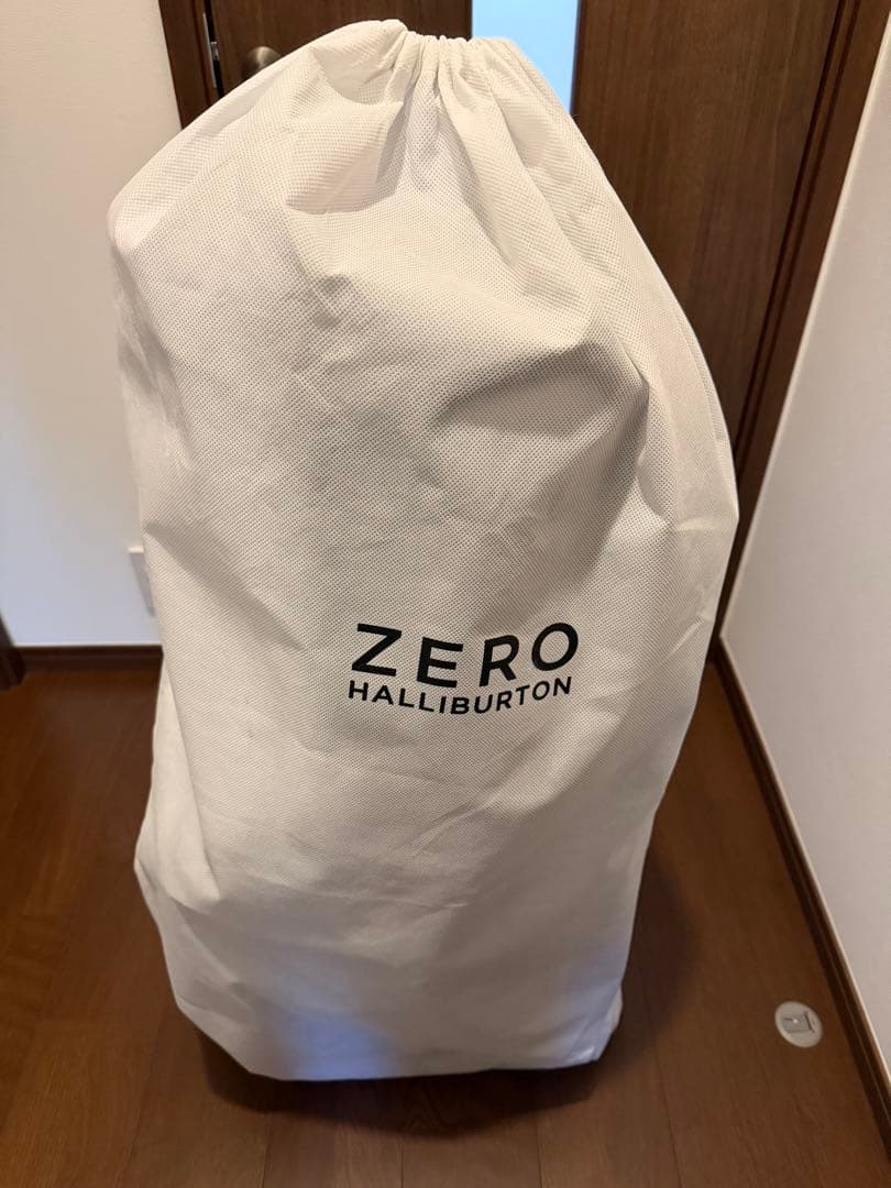 ZERO HALLIBURTON メルセデス・ベンツ キャディバッグ ブラック
