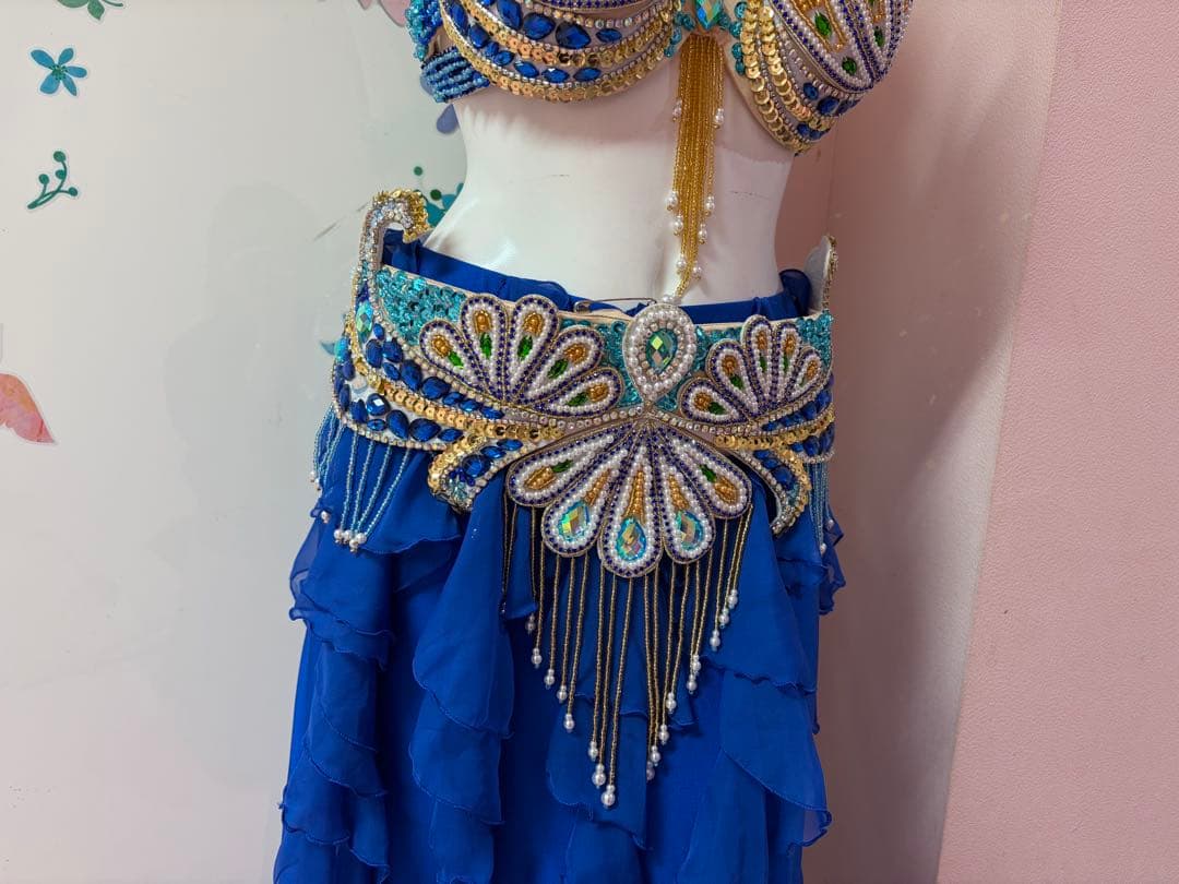 アリエル　キラキラ青い貝殻ブラベリーダンスセットアップ