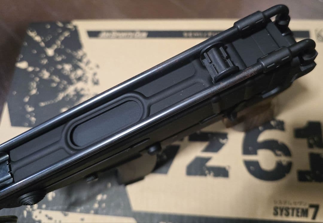 KSC Vz61 スコーピオン ウォールナット 木製グリップ システム7 HW