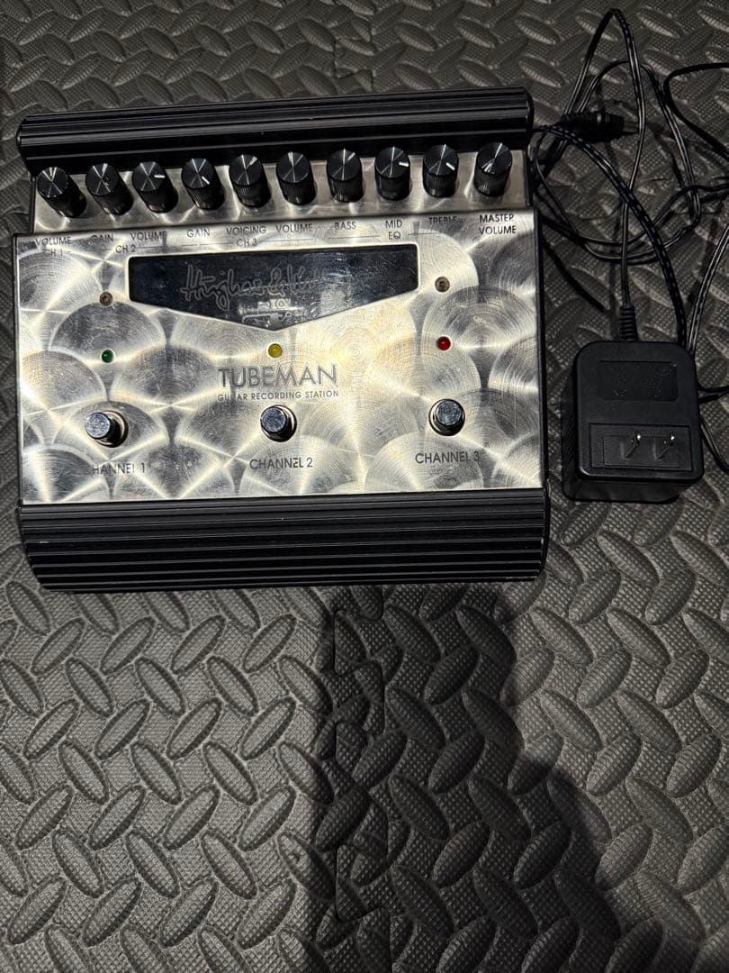 ギターエフェクター　Hughes&Kettner TUBEMAN