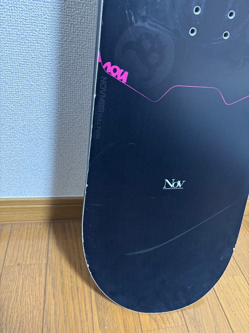 NOVEMBER ARTISTE ノベンバー　アーティスト142 スノーボード