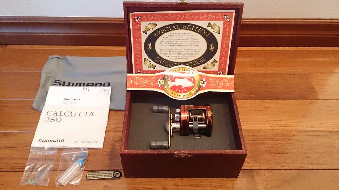 限定 シマノ カルカッタ