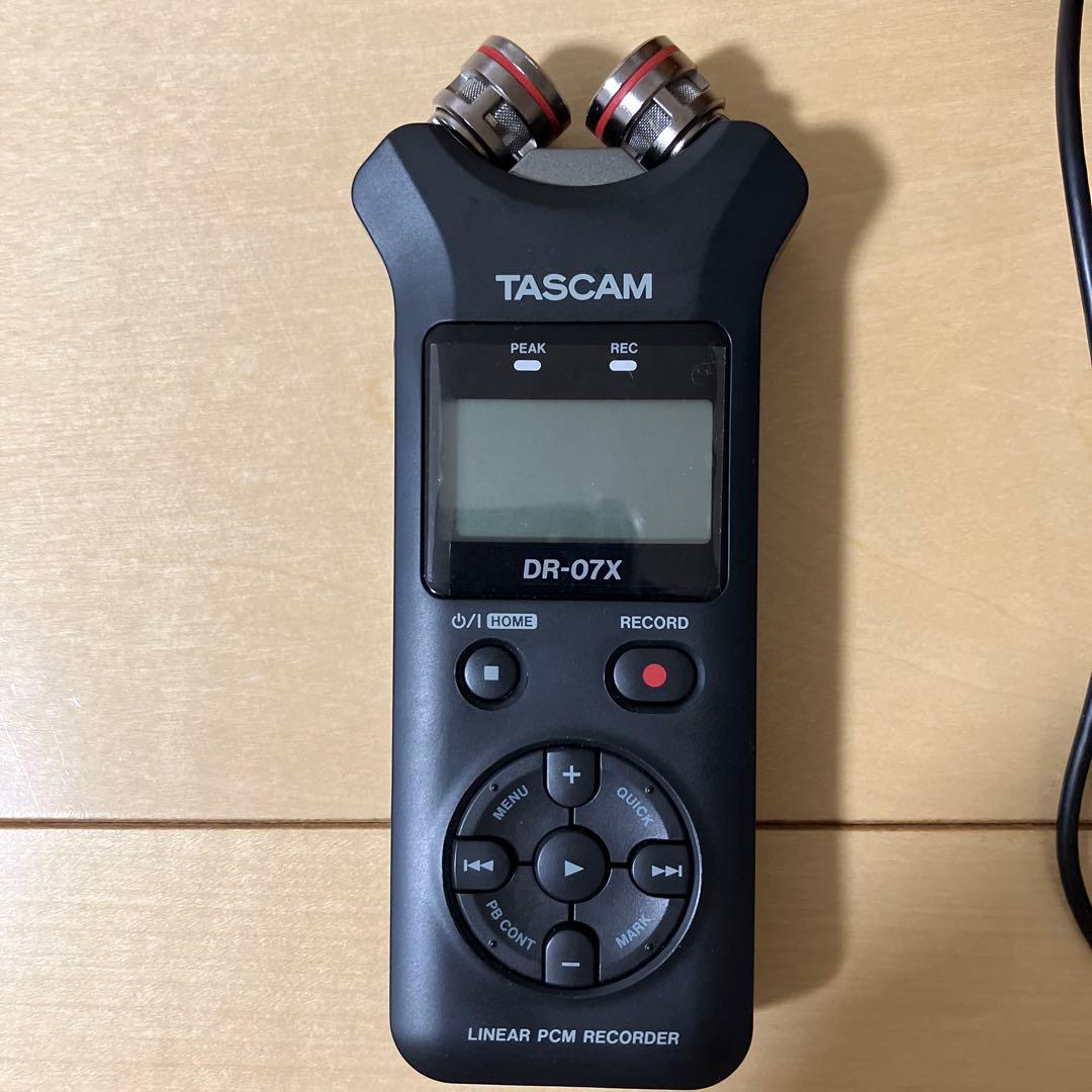 TASCAM DR-07X 三脚、コード付
