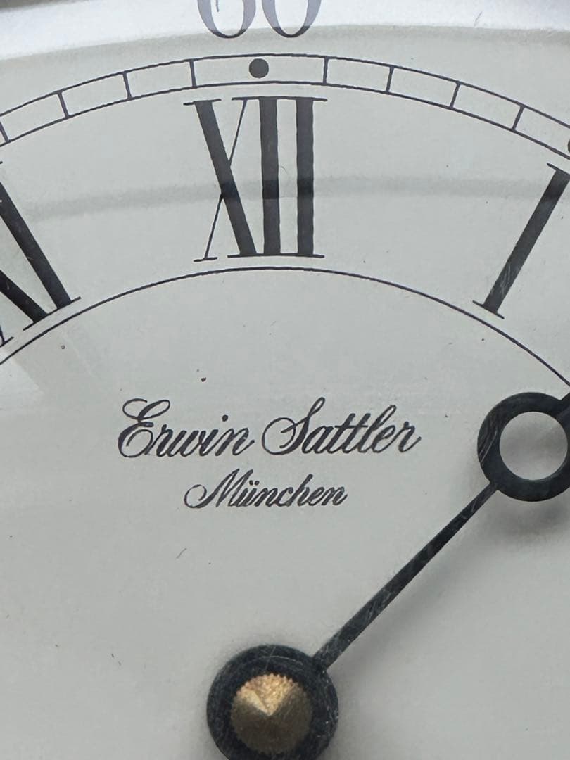 アンティーク時計erwin sattler modell 1504