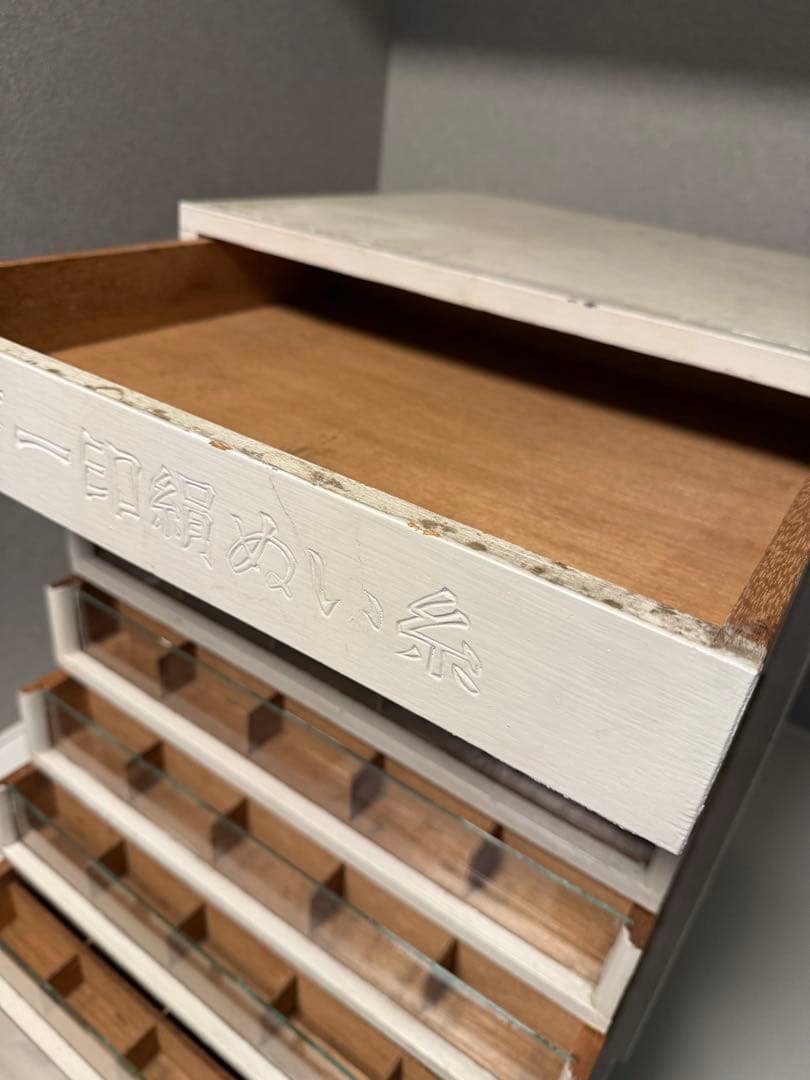 糸収納棚　木製　ガラス　アンティーク　古家具