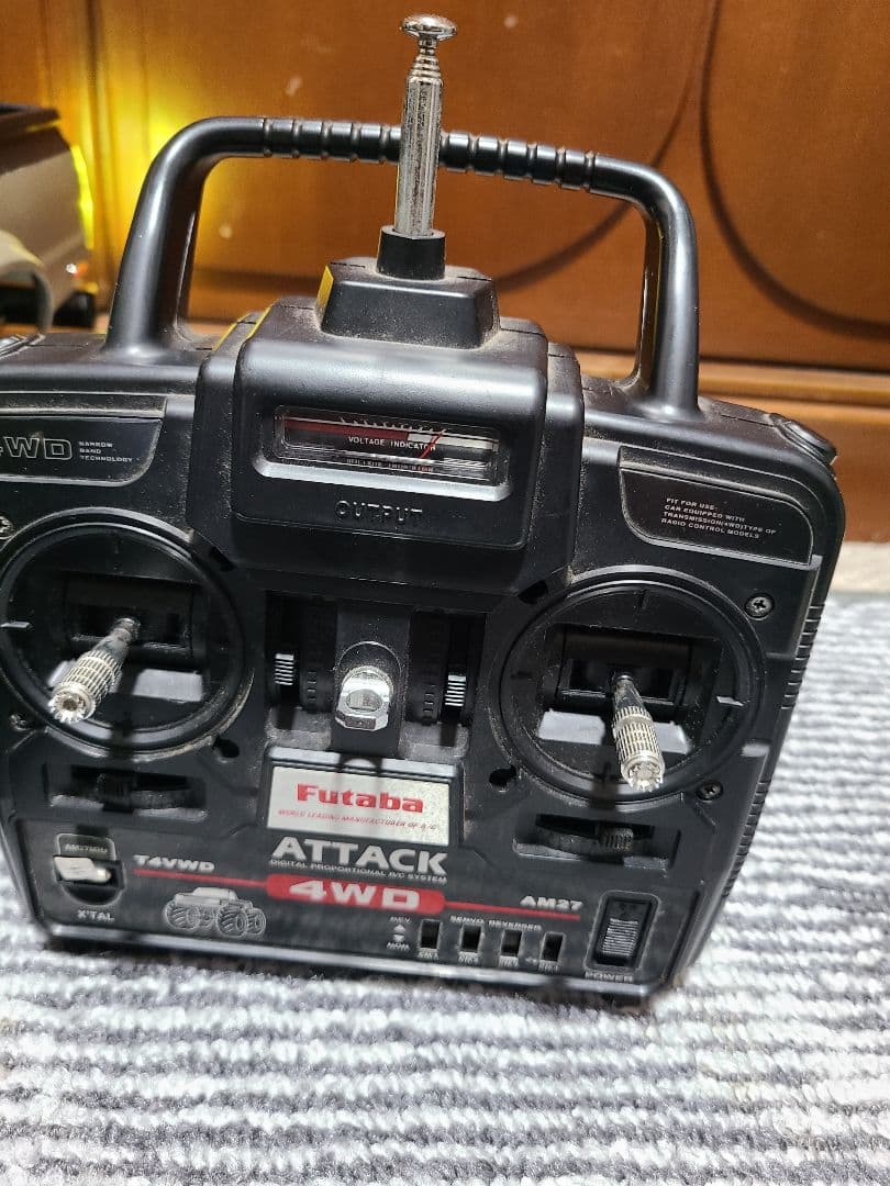 タミヤラジコン1/10ハイラックス ハイリフトプロポ付 組立済みライトユニット付