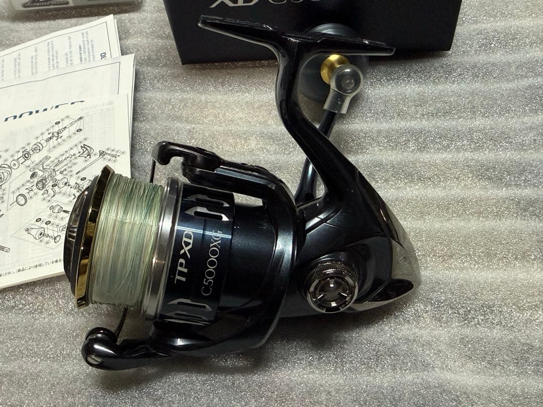 SHIMANO TWIN POWER XD C5000XG スピニングリール