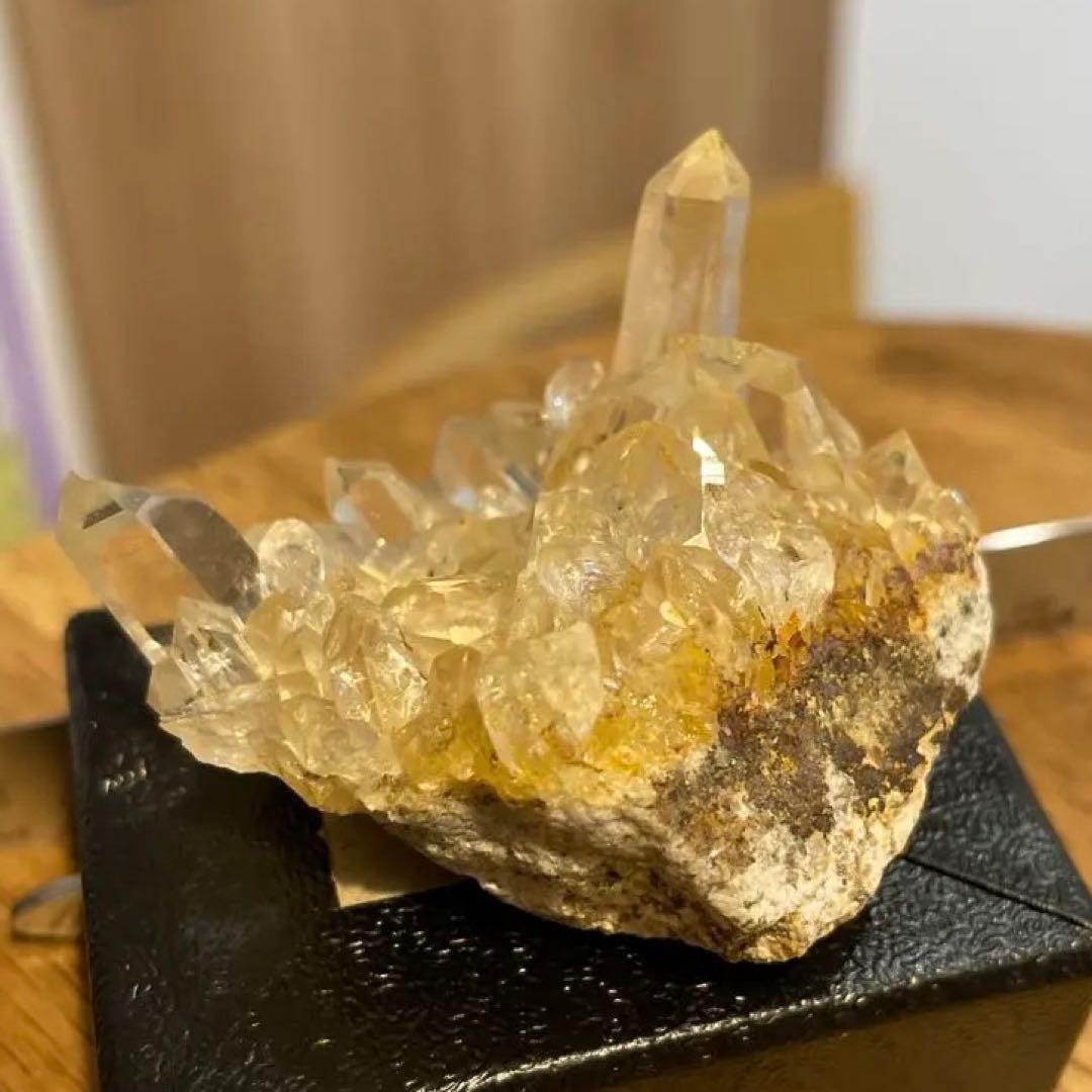 【国産鉱物】水晶クラスター　山梨県　乙女鉱山産