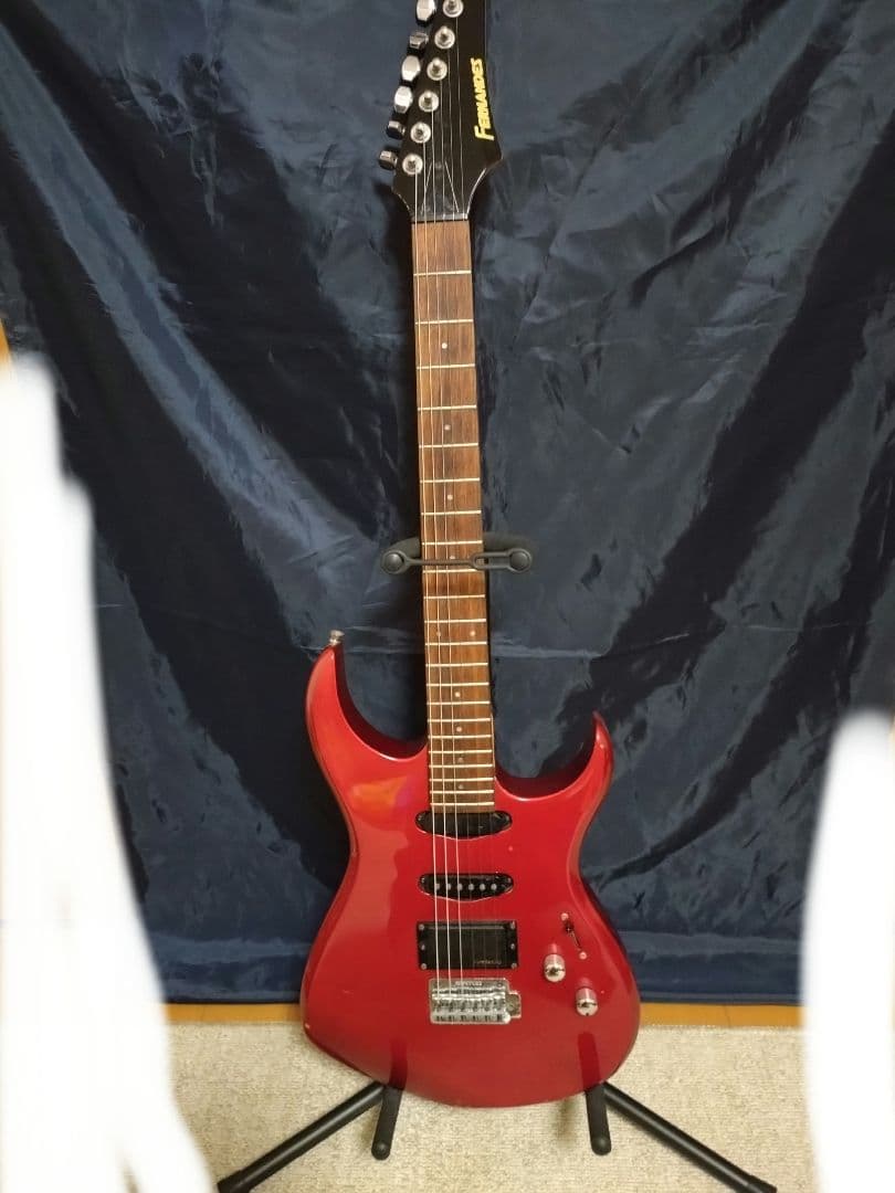 ※傷汚れ大　FERNANDES FGZ フェルナンデス ギタースタンド付き