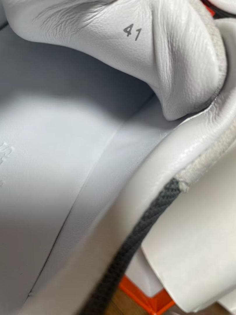 HERMES グレー/ホワイト シューズ