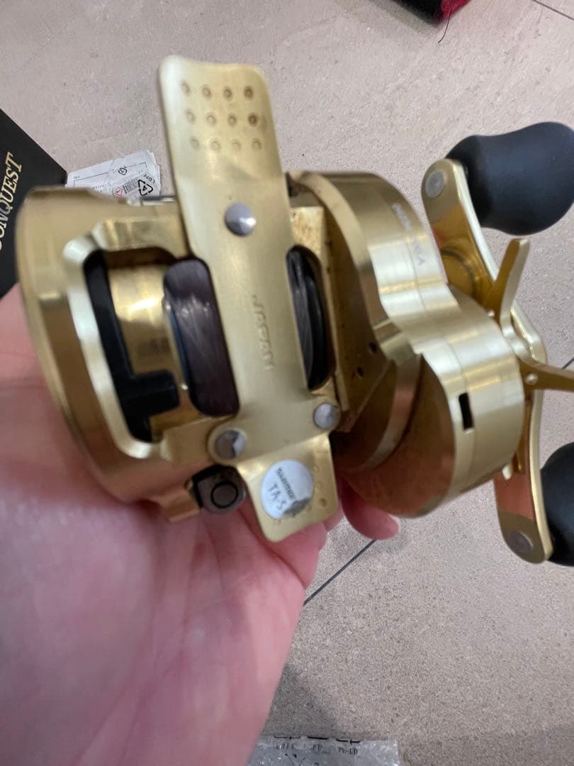 SHIMANO 21CALCUTTA CONQUEST 200 右ハンドル