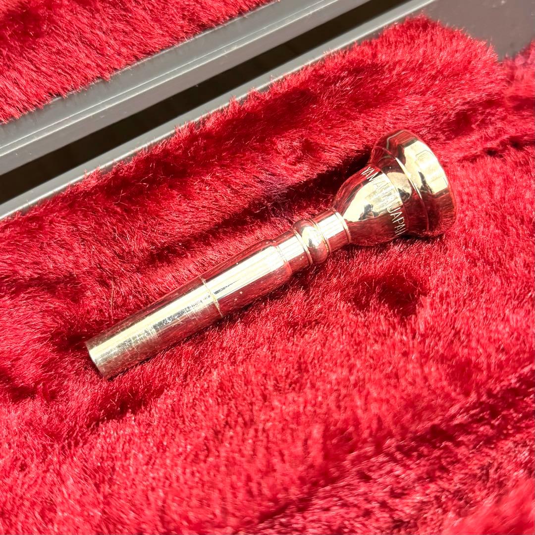 【美品】　YAMAHA ヤマハ　YTR-136 トランペット　管楽器　付属品あり