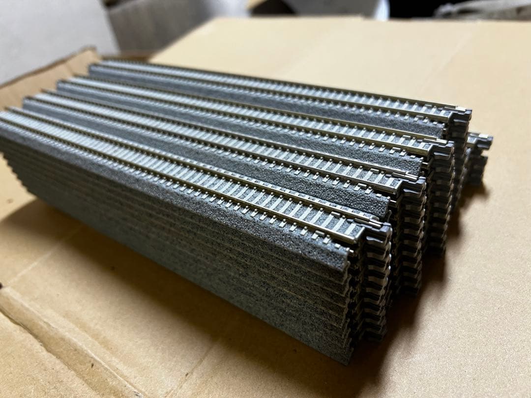 KATO 単線直線線路248mm 130本