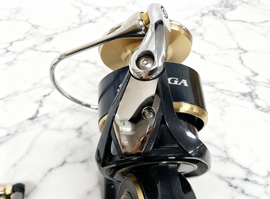 ダイワ 20 ソルティガ 18000-H SALTIGA 箱 ケース付