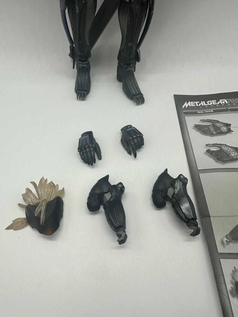 メタルギアソリッド 雷電 1/8　フィギュア