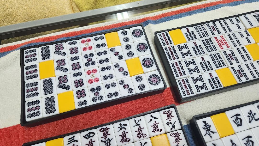 特大 麻雀牌一式 Lサイズ マージャンパイ 麻雀一式 まーじゃんぱい Ｌサイズ