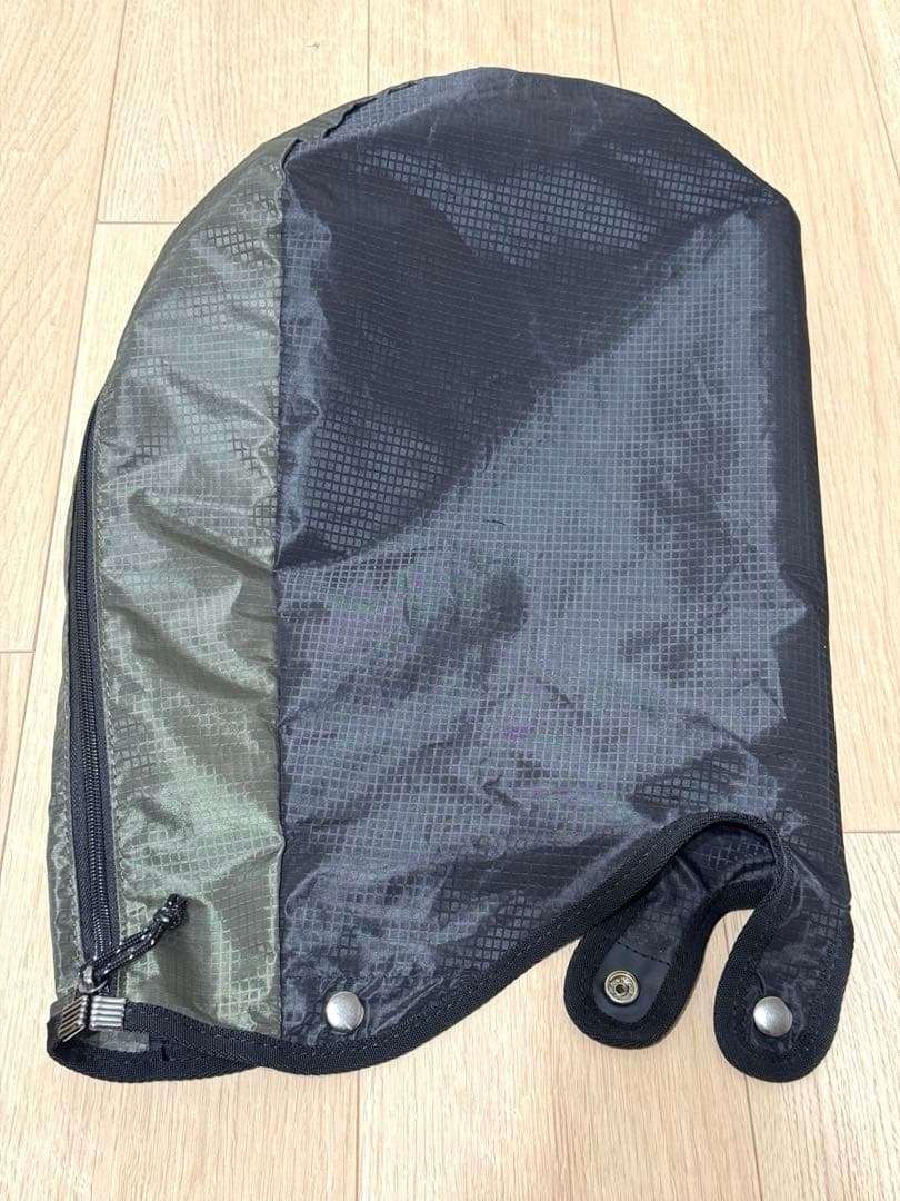 テーラーメイド スリム キャディバッグ TB652 カーキ/ブラック