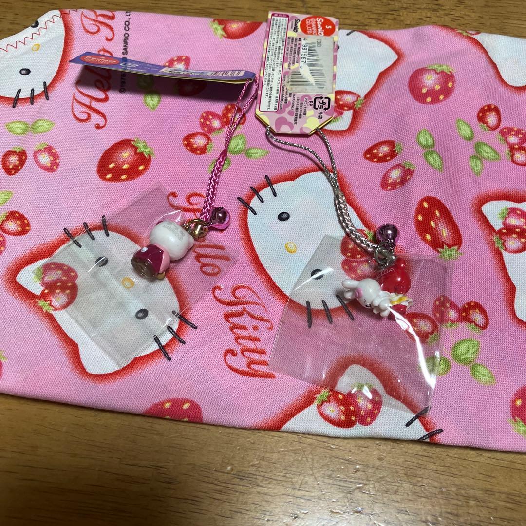 サンリオ　ハローキティ　ストラップ・根付〜SA3♡1
