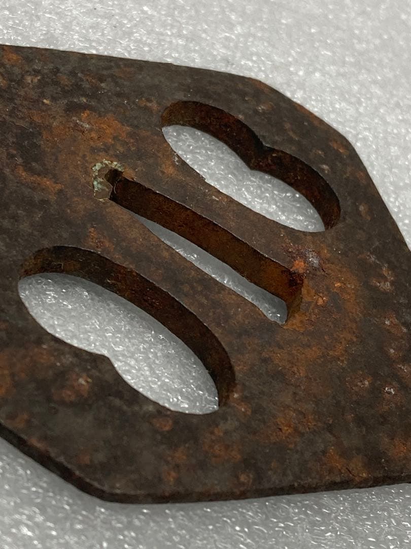 当時物 時代物 江戸時代 蛇 藤の花 金銀露象嵌 刀装具 鍔 目貫 縁頭 縁