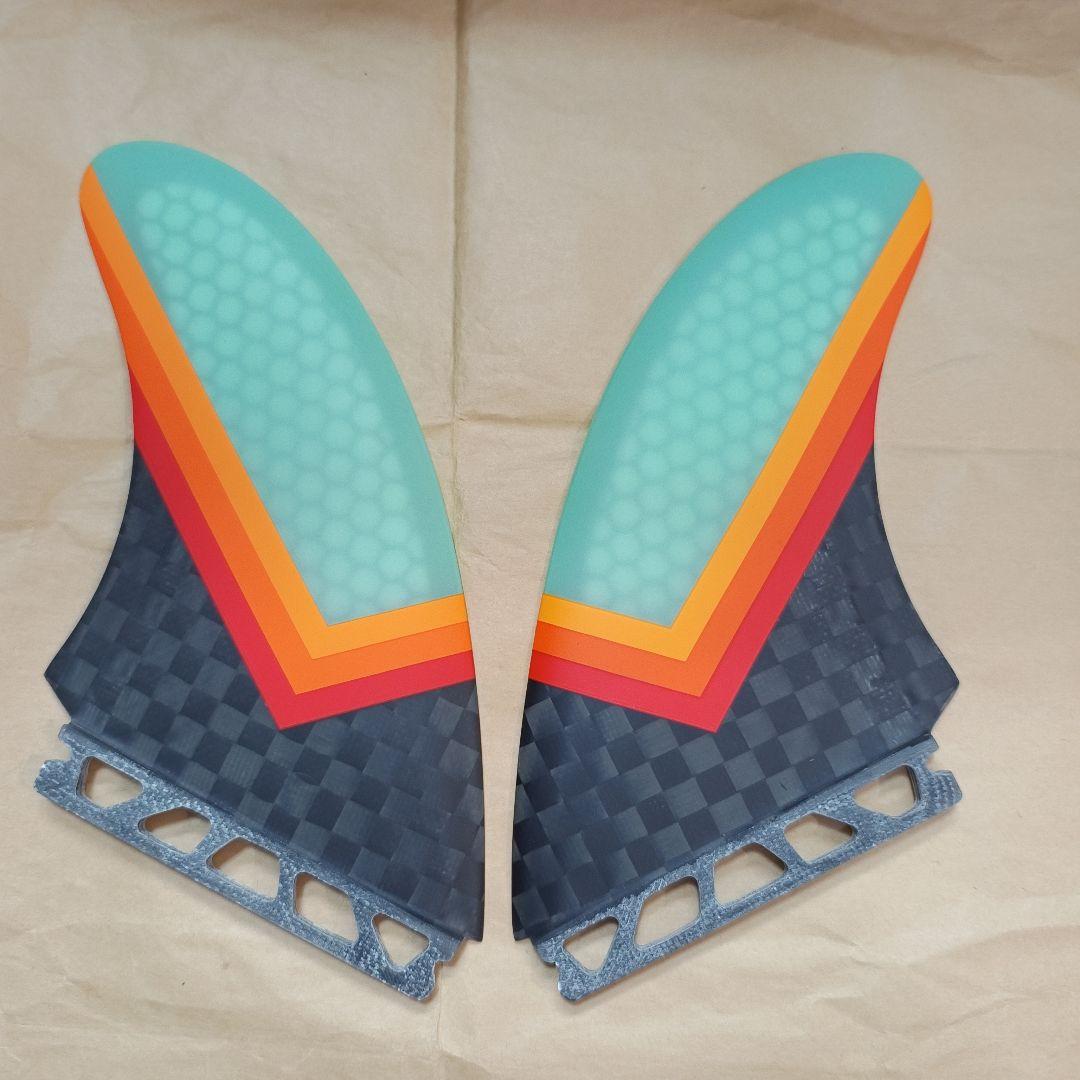 ツインスタビ　ハニカムコア　パフォーマンス　ツインフィン　センタースタビ