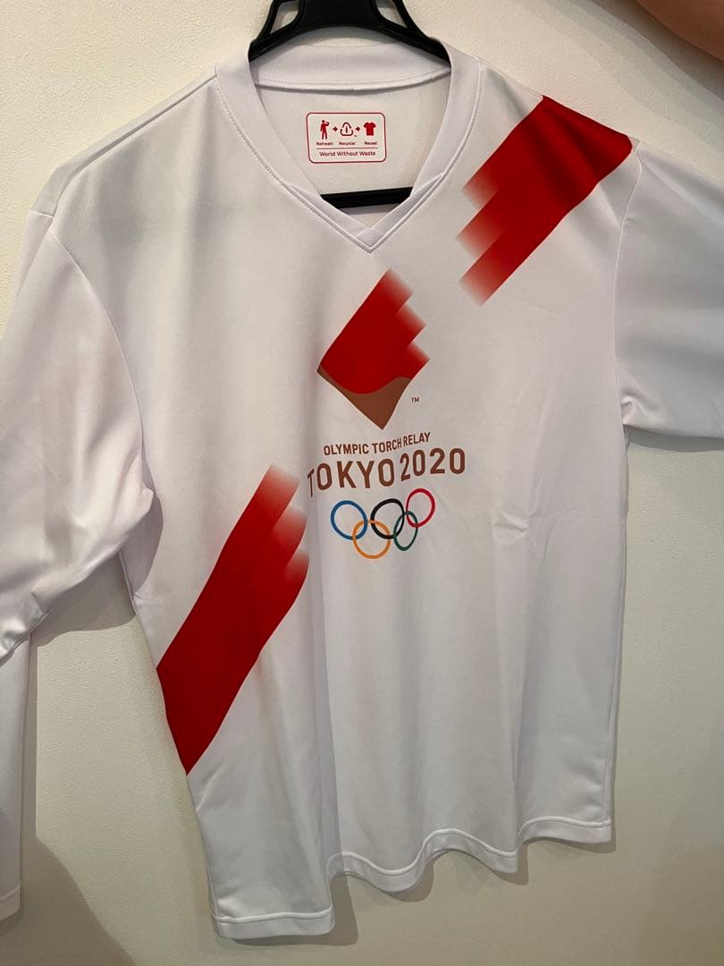 東京オリンピック聖火トーチ&ランナー用ユニフォーム