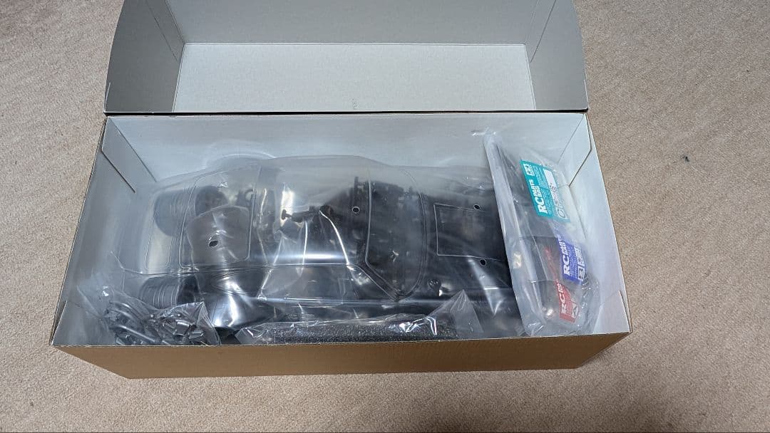 タミヤ　TT-02シャーシ　PORSCHE911