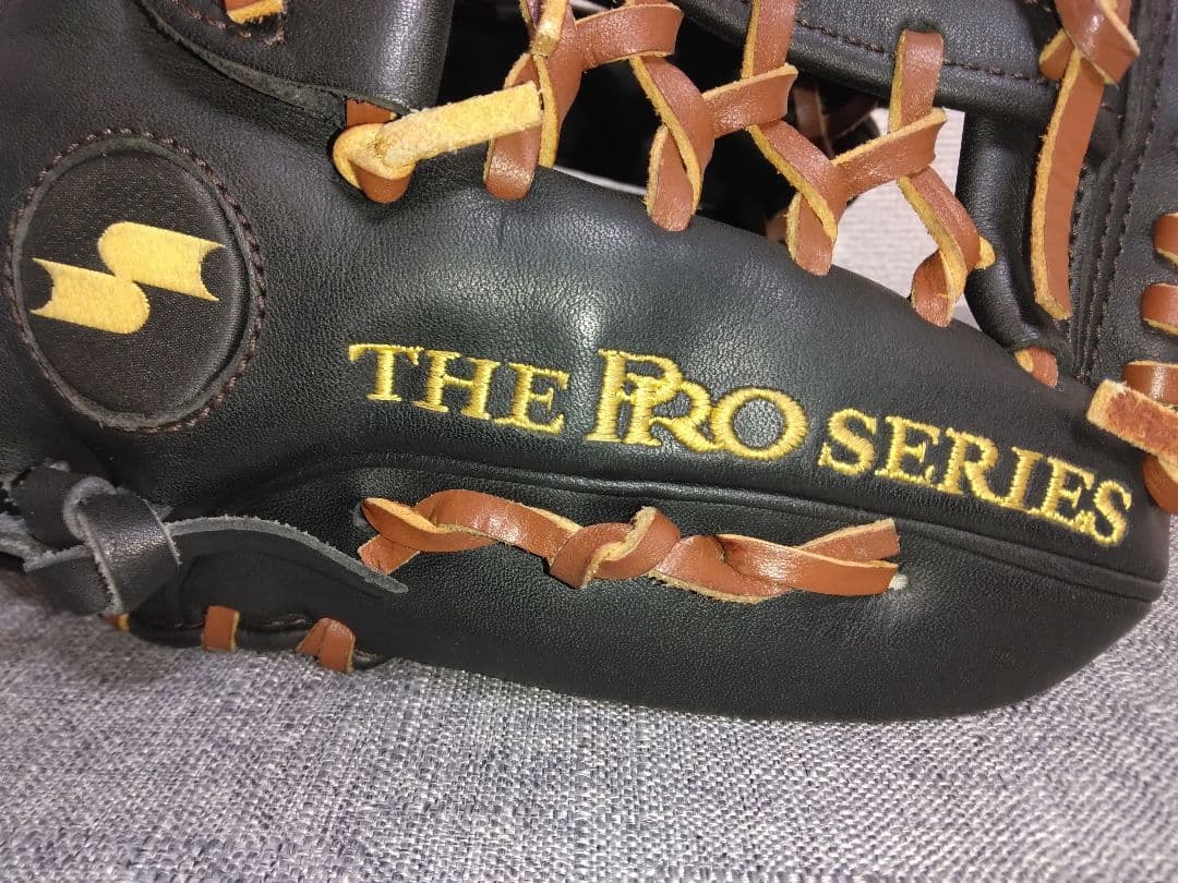 SSK海外モデル 旧ラベル 硬式内野手グラブ