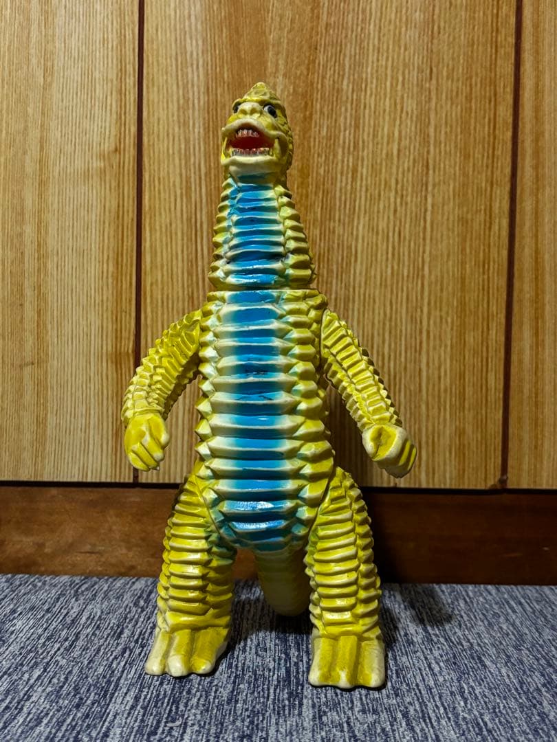 マルサン レッドキング ソフビ 破損品 当時物