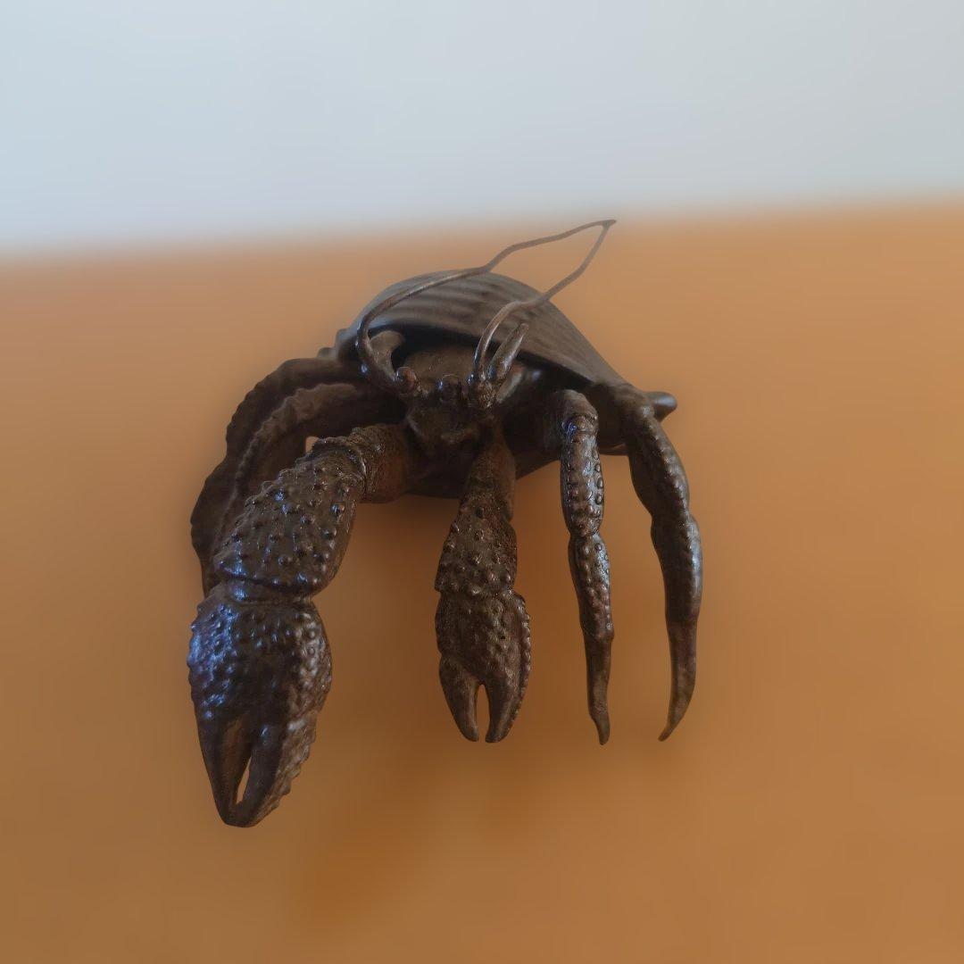 銅製　ヤドカリ　在銘