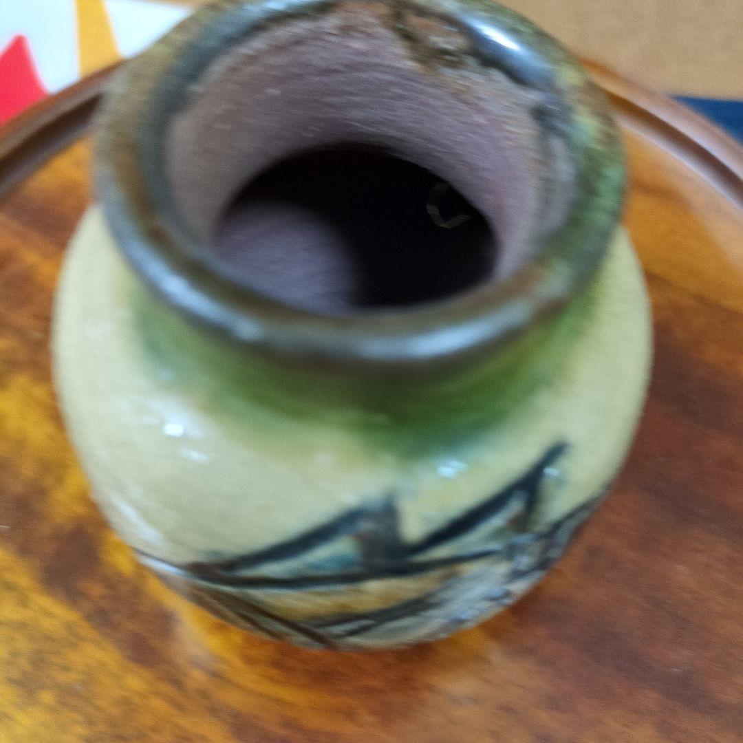 金城次郎〜小壺(真作保証、次印有り)