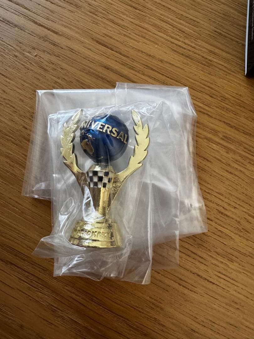 スーパーニンテンドーワールド コレクタブルトロフィーフィギュア　USJ マリオ