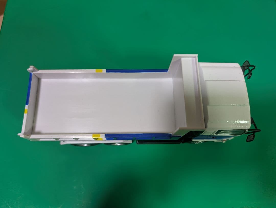 新明和 10トンリアダンプ 1/43 DRS11-02SB