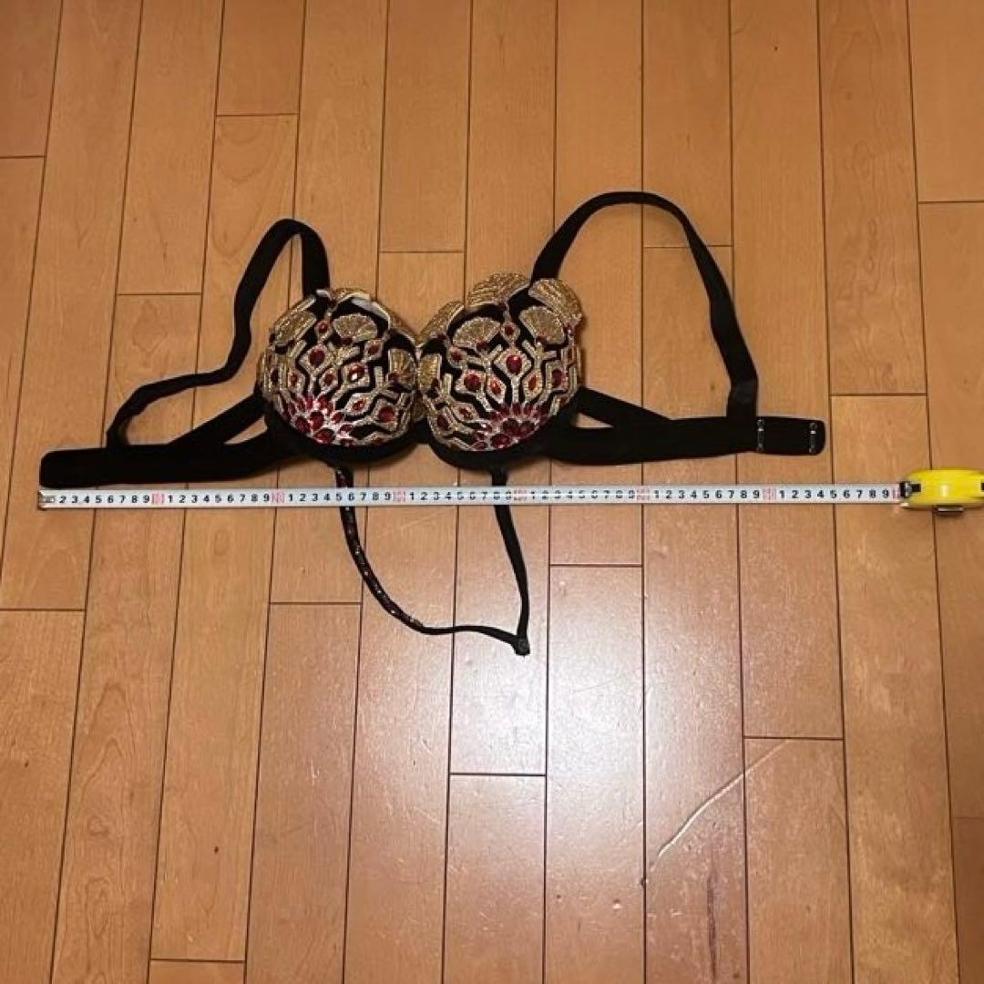 ベリーダンス　衣装　黒　ゴールド