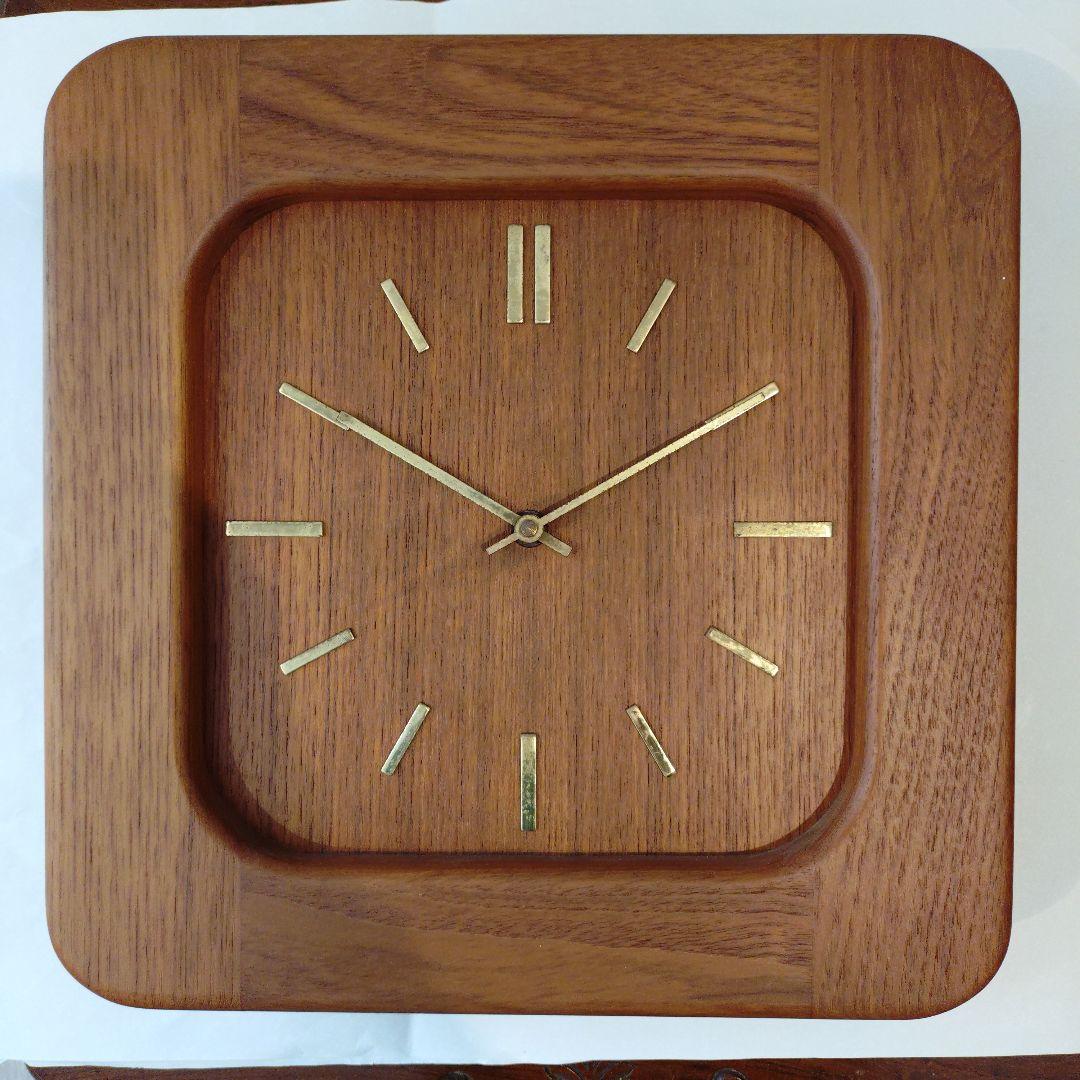 チーク材　壁掛け時計　デンマーク製　動作確認済み　1960年代　ヴィンテージ