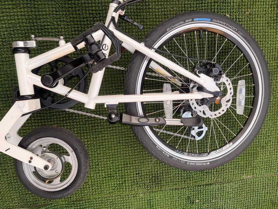 outre 自転車 1.5輪車 ONE POINT FIVE アウトレ ホワイト