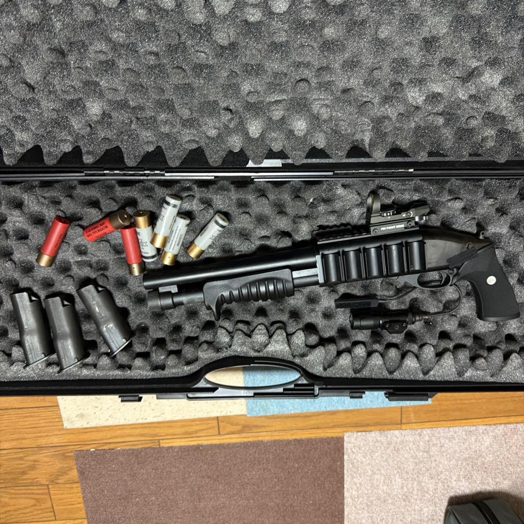 東京マルイ　ガスショットガンM 870ブリーチャー