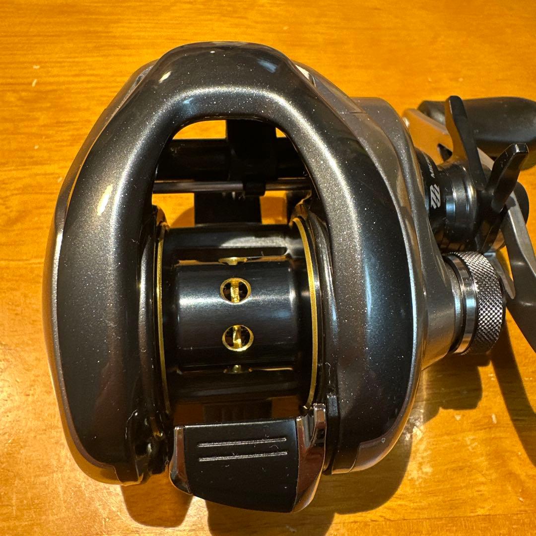 シマノ　13メタニウムHG右