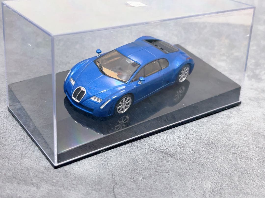 オートアート 1/43 Bugatti EB 18.3 CHIRON
