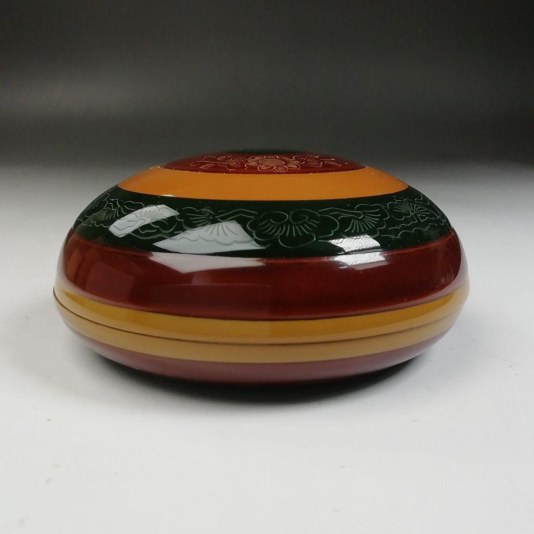 Ｗ１２７　香合　『玄々斉好　独楽　香合』『熊谷秀穂 作』　共箱　茶道具