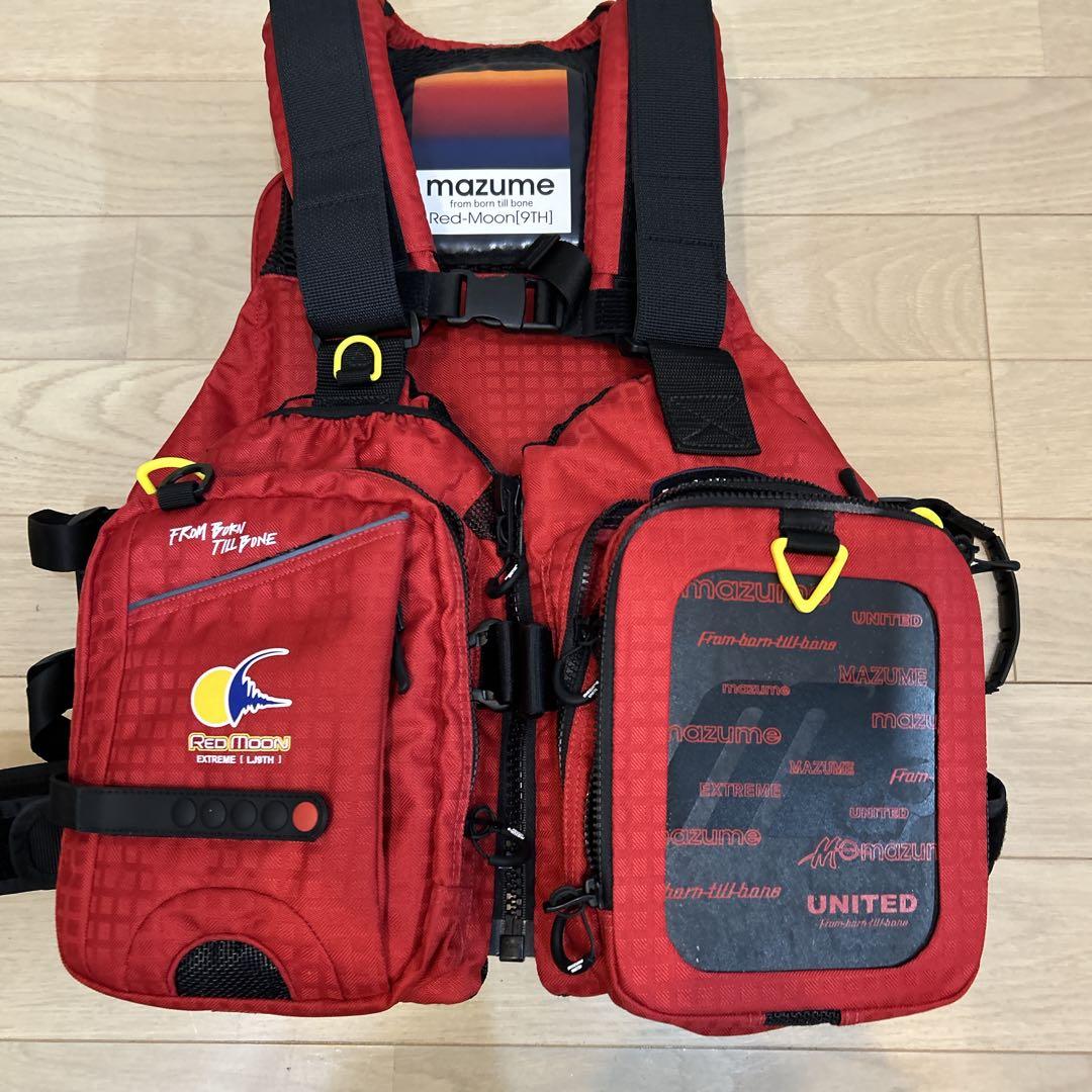 美品 マズメ レッドムーン9th ライフジャケット