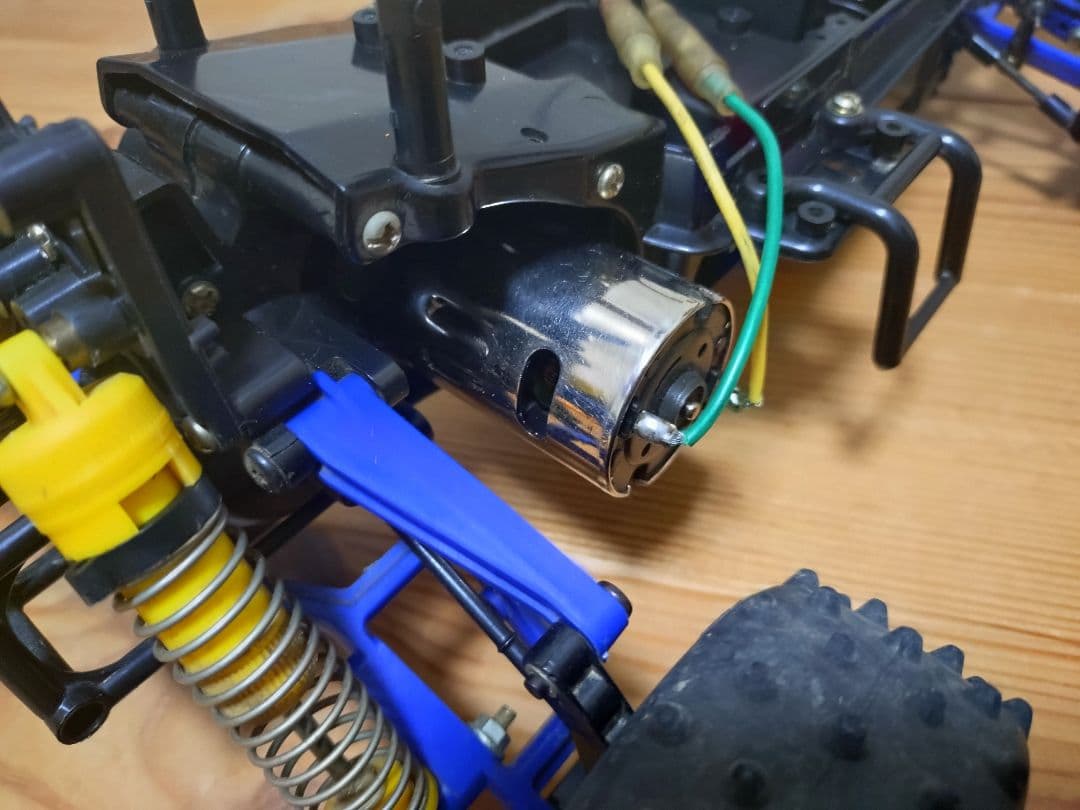 期間限定値下げ　タミヤ　サンダーショット　サーボ　アンプ　受信機　セット