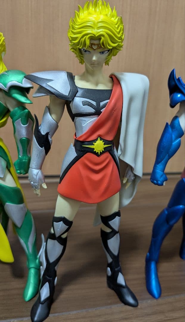 聖闘士星矢 真紅の少年伝説 コロナの聖闘士 アトラス ベレニケ ジャオウ